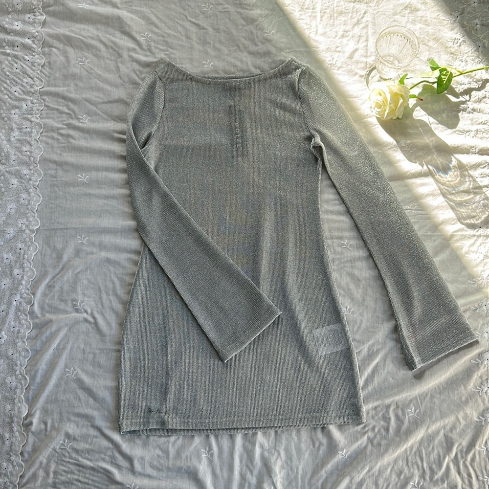 Cool metallic Motel dress. Size M! 🤍